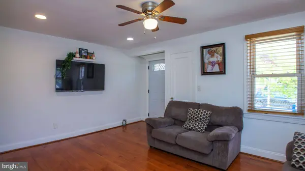 3709 KENNEDY PL, Hyattsville, MD 20782