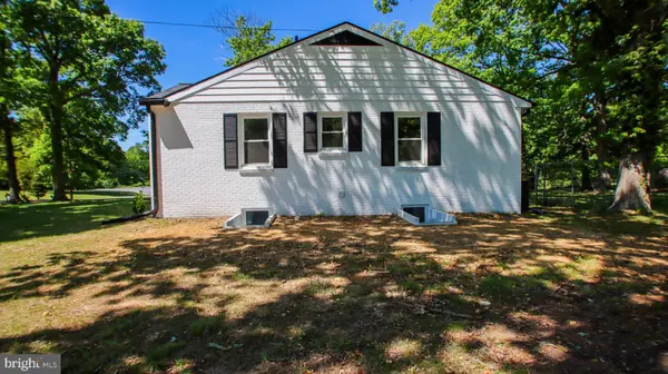 2608 HOLLY DR, Fort Washington, MD 20744