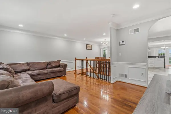 14707 DUNBAR LN, Woodbridge, VA 22193