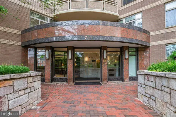 7111 WOODMONT AVE #308, Bethesda, MD 20815