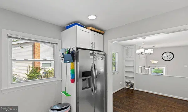 4709 ARBUTUS AVE, Rockville, MD 20853
