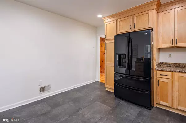 402 IRENE DR, Glen Burnie, MD 21061