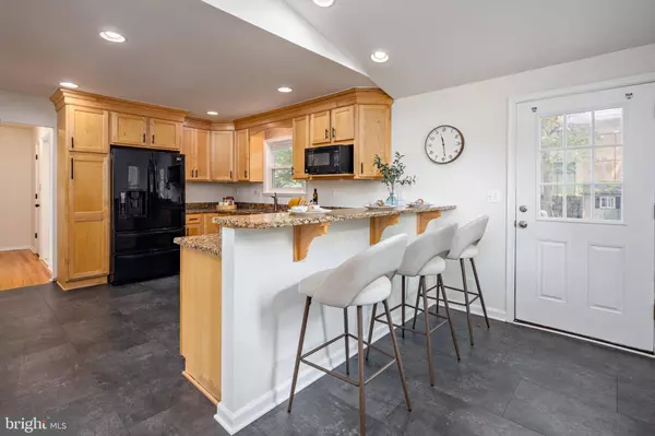 402 IRENE DR, Glen Burnie, MD 21061