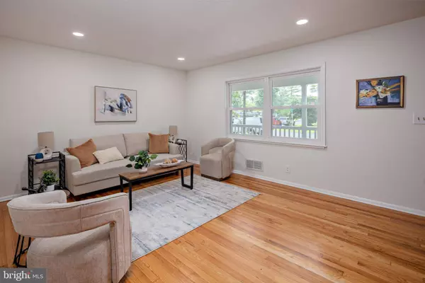 402 IRENE DR, Glen Burnie, MD 21061