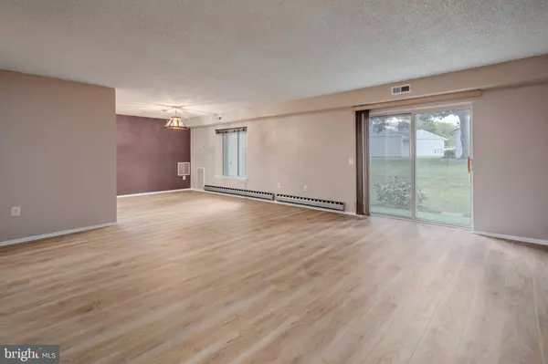 15301 WALLBROOK CT #48-1G, Silver Spring, MD 20906