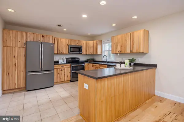 321 OREGON RD, Stevensville, MD 21666