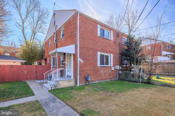 6319 LONGFELLOW ST, Riverdale, MD 20737