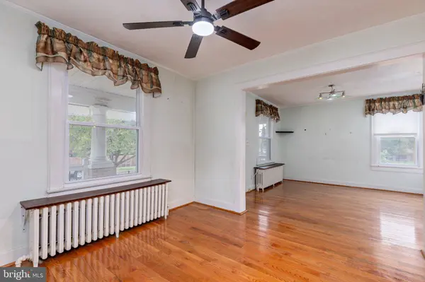 4007 BUNKER HILL RD, Brentwood, MD 20722