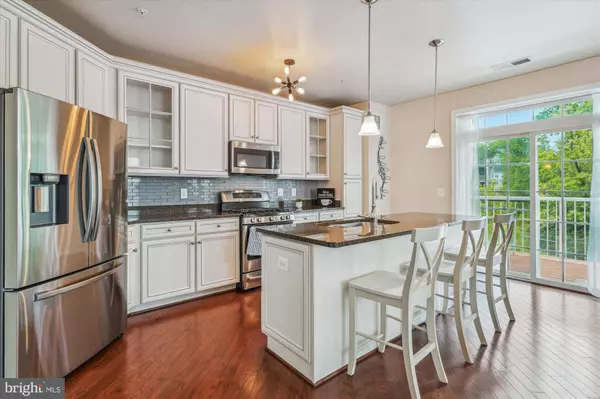 3750 CLARA DOWNEY #22, Silver Spring, MD 20906