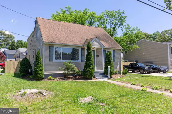 7795 CENTRAL AVE, Pasadena, MD 21122