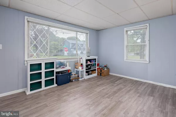 7795 CENTRAL AVE, Pasadena, MD 21122