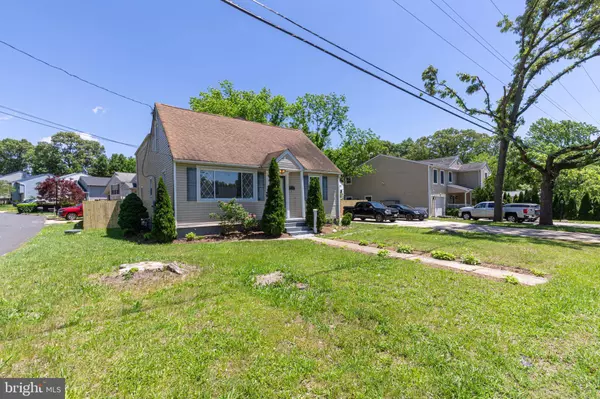 7795 CENTRAL AVE, Pasadena, MD 21122