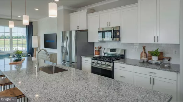 6833 WINTERHILL LN, Glen Burnie, MD 21060