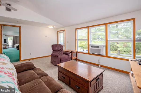 1045 DOYLE RD, Street, MD 21154