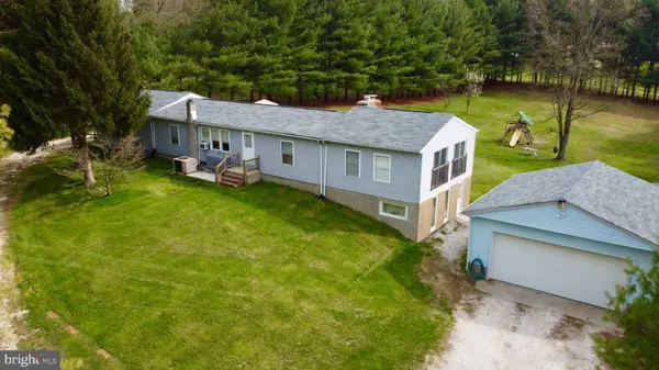 1045 DOYLE RD