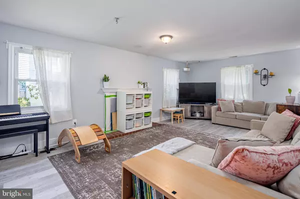 1794 ROCHESTER ST, Crofton, MD 21114