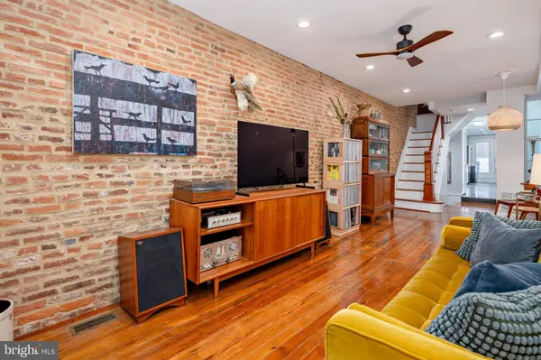 218 E BARNEY ST, Baltimore, MD 21230