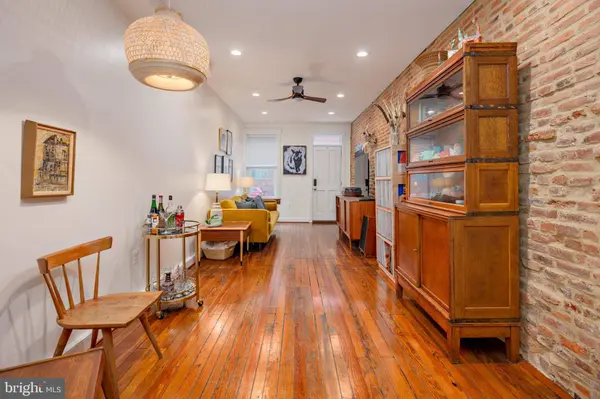 218 E BARNEY ST, Baltimore, MD 21230