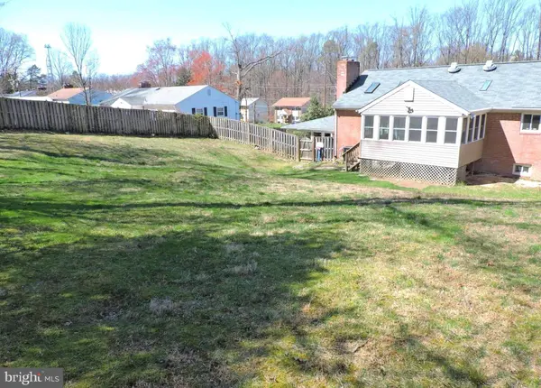 7815 REBEL DR, Annandale, VA 22003