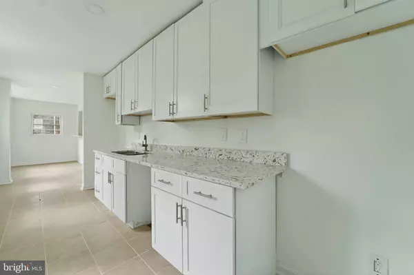 4319 BAYONNE AVE, Baltimore, MD 21206