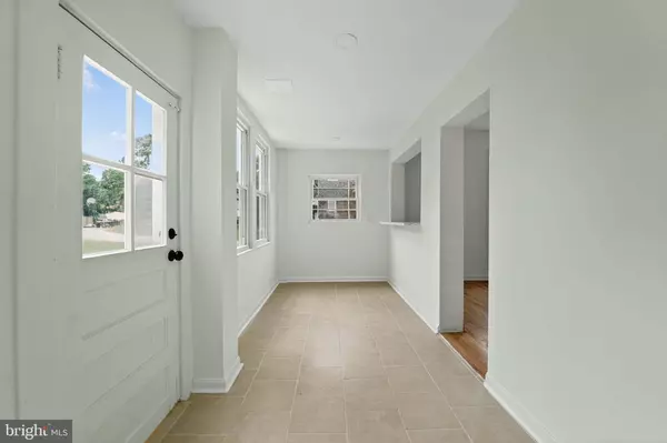 4319 BAYONNE AVE, Baltimore, MD 21206