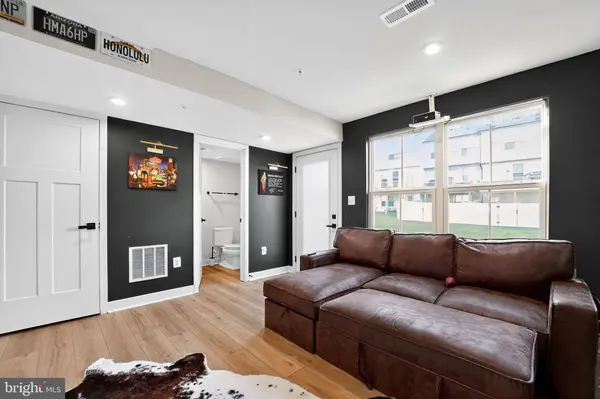 7938 BIG ROUNDTOP RD, Hanover, MD 21076