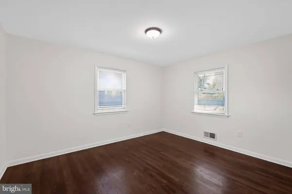 6109 PARKWAY DR, Laurel, MD 20707