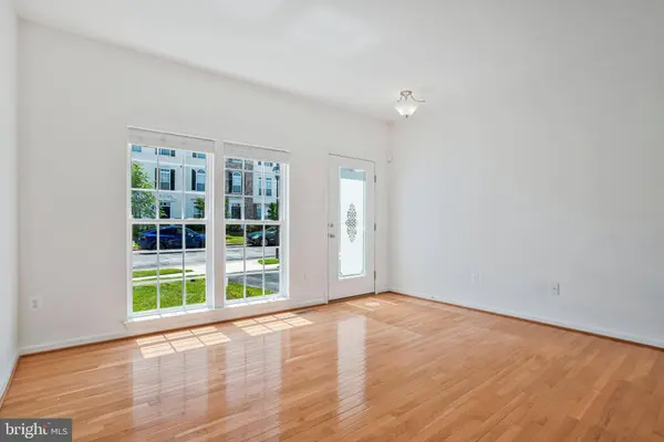 1706 SUNNINGDALE LN, Hanover, MD 21076