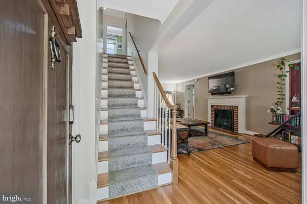 902 LOCUSTVALE RD, Towson, MD 21204