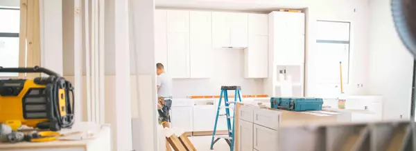 Tips for Hiring a Headache-Free Contractor,Jen Ward