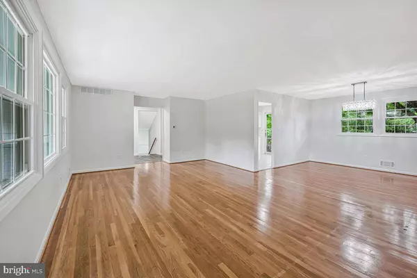 205 DUNBEATH CT, Lutherville Timonium, MD 21093