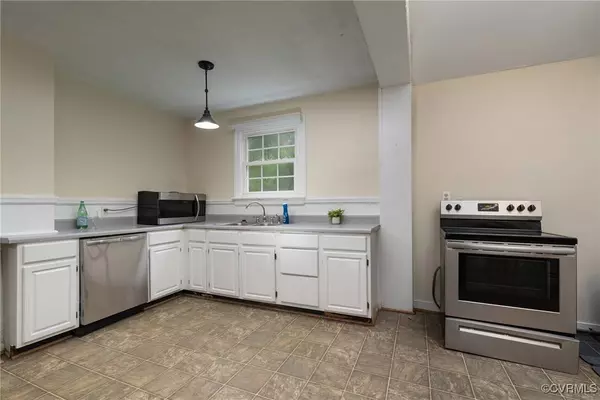 9349 Quinnford BLVD, Chesterfield, VA 23237