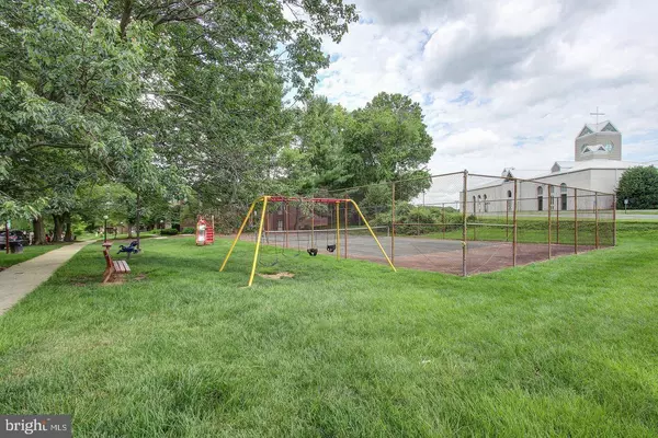 17801 BUEHLER RD #107, Olney, MD 20832