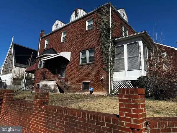 4924 CENTRAL AVE NE, Washington, DC 20019