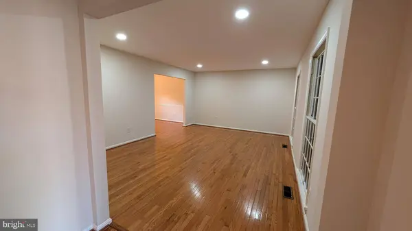 4500 STONE PINE CT, Chantilly, VA 20151