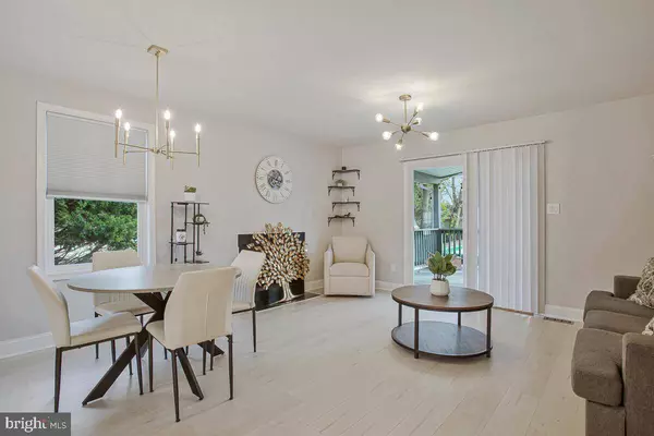 267 LAKE RIVIERA RD, Pasadena, MD 21122