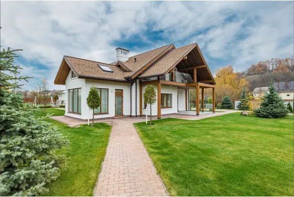 Is 2025 a Good Time to Buy a House? Market Trends Explained,Sean Jones