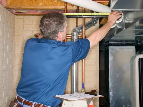 The Truth About Home Inspections: What Every Buyer and Seller Needs to Know,Sean Jones