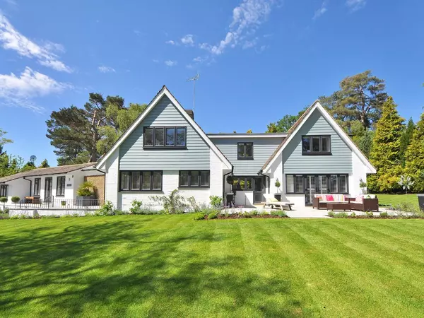 Spring vs. Fall: When Is the Best Time to Sell Your Home in Virginia?,Sean Jones