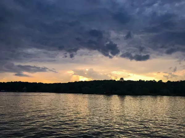 Why Louisa County, VA Is the Perfect Place to Call Home — Especially Near Lake Anna