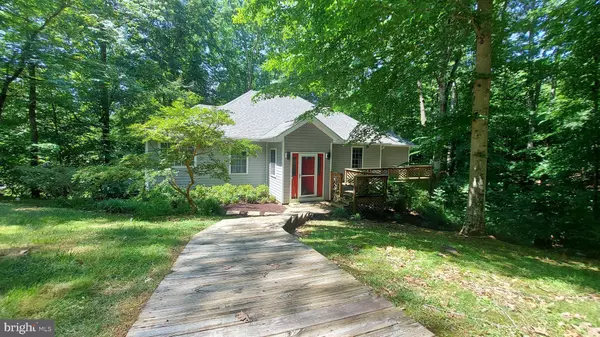 14906 LAUREL POINT LN, Spotsylvania, VA 22551