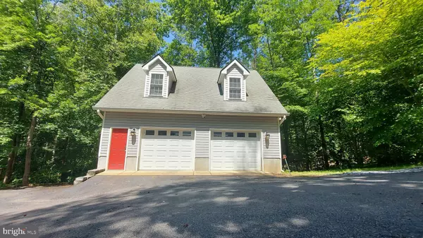 14906 LAUREL POINT LN, Spotsylvania, VA 22551