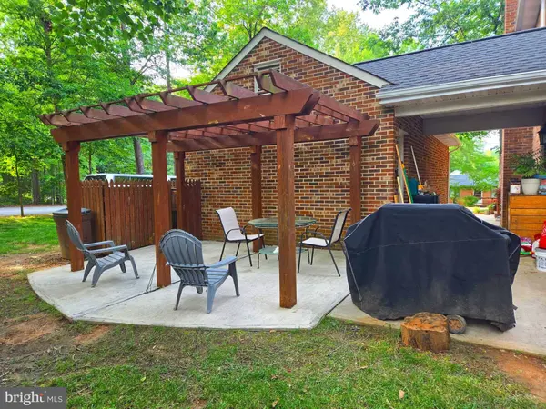 1223 EASTOVER PKWY, Locust Grove, VA 22508