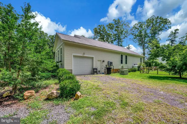 29288 OLD OFFICE RD, Rhoadesville, VA 22542