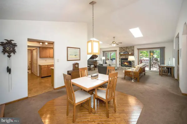 244 WASHINGTON ST, Locust Grove, VA 22508