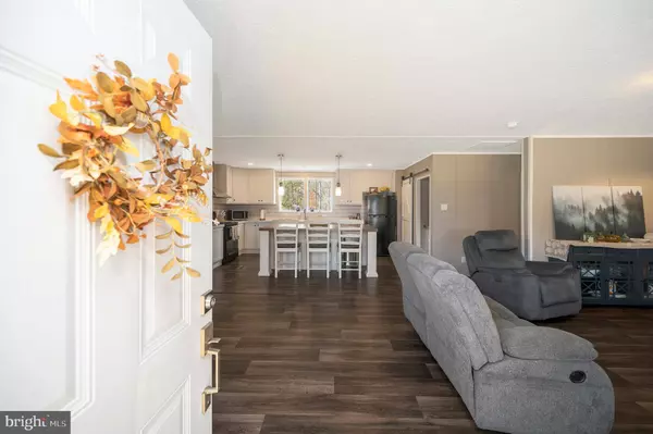 5120 BURR HILL RD, Rhoadesville, VA 22542