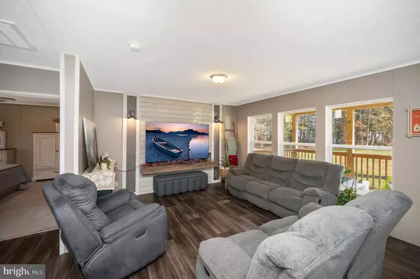 5120 BURR HILL RD, Rhoadesville, VA 22542