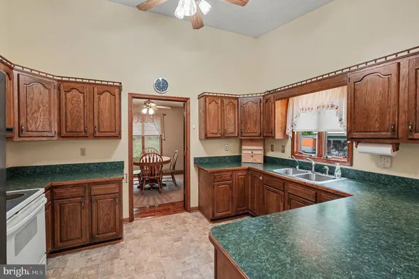 12533 APPLE LN, Unionville, VA 22567