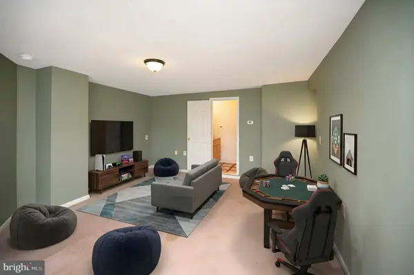 23202 VILLAGE RD, Unionville, VA 22567