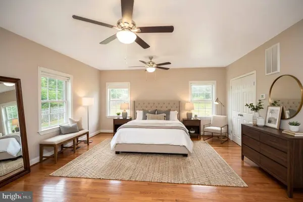23202 VILLAGE RD, Unionville, VA 22567